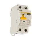 Дифференциальный автомат AEG 2P 32А 30mA, 6kA 604684 D90 C32/030