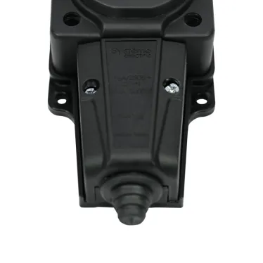 Колодка удлинителя 4-м MultiSet 16А 250В IP44 с заземл. каучук черн. SE MST4104BK
