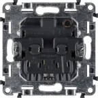 Розетка 1-м СП Valena Life 16А IP2X 250В 2P+E безвинтов. клеммы с лицев. панелью механизм бел. Leg 753421