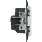 Розетка 1-м СП Valena Life 16А IP2X 250В 2P+E безвинтов. клеммы с лицев. панелью механизм бел. Leg 753421
