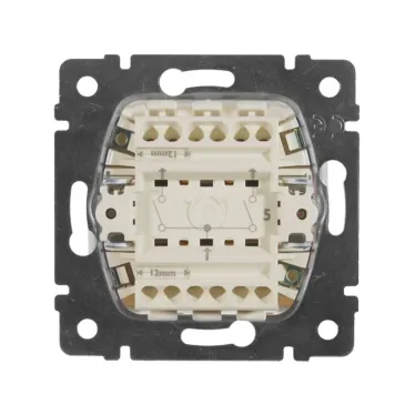 Выключатель 2-кл. СП Valena 10А IP31 250В механизм бел. IEK 774405